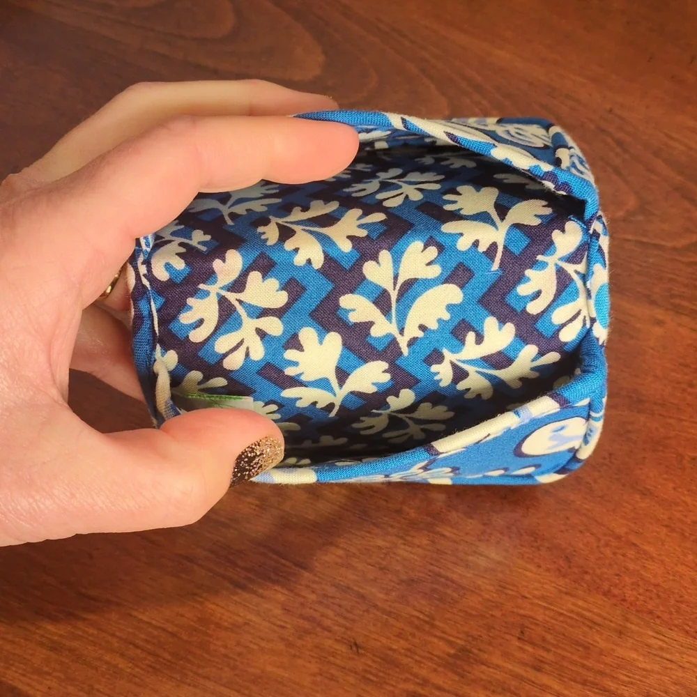 Vera Bradley Mini Bi-fold Wallet In Blue Lagoon; Retired